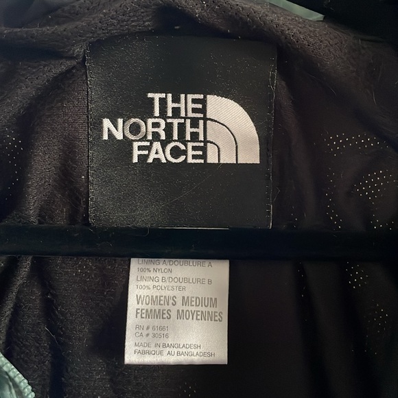 North Face HyVent hooded ski jacket ❄️ - Picture 4 of 5